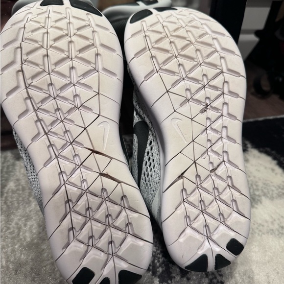 Women’s Nike Free size 8 - Picture 8 of 8